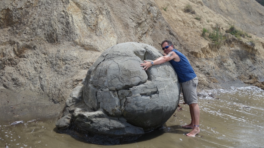 Moeraki Boulder